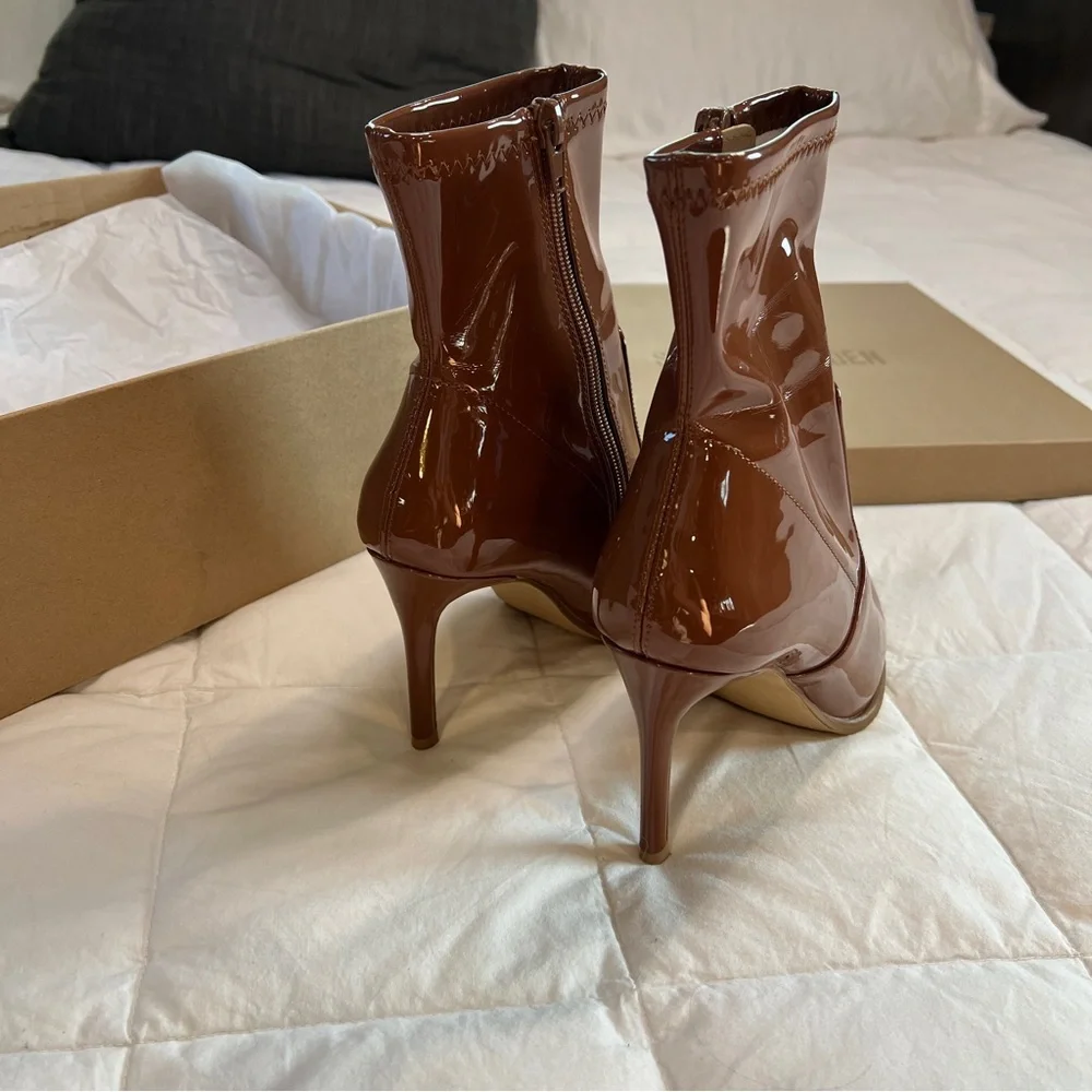 Steve Madden Elwyn Bootie - Picture 5 of 7